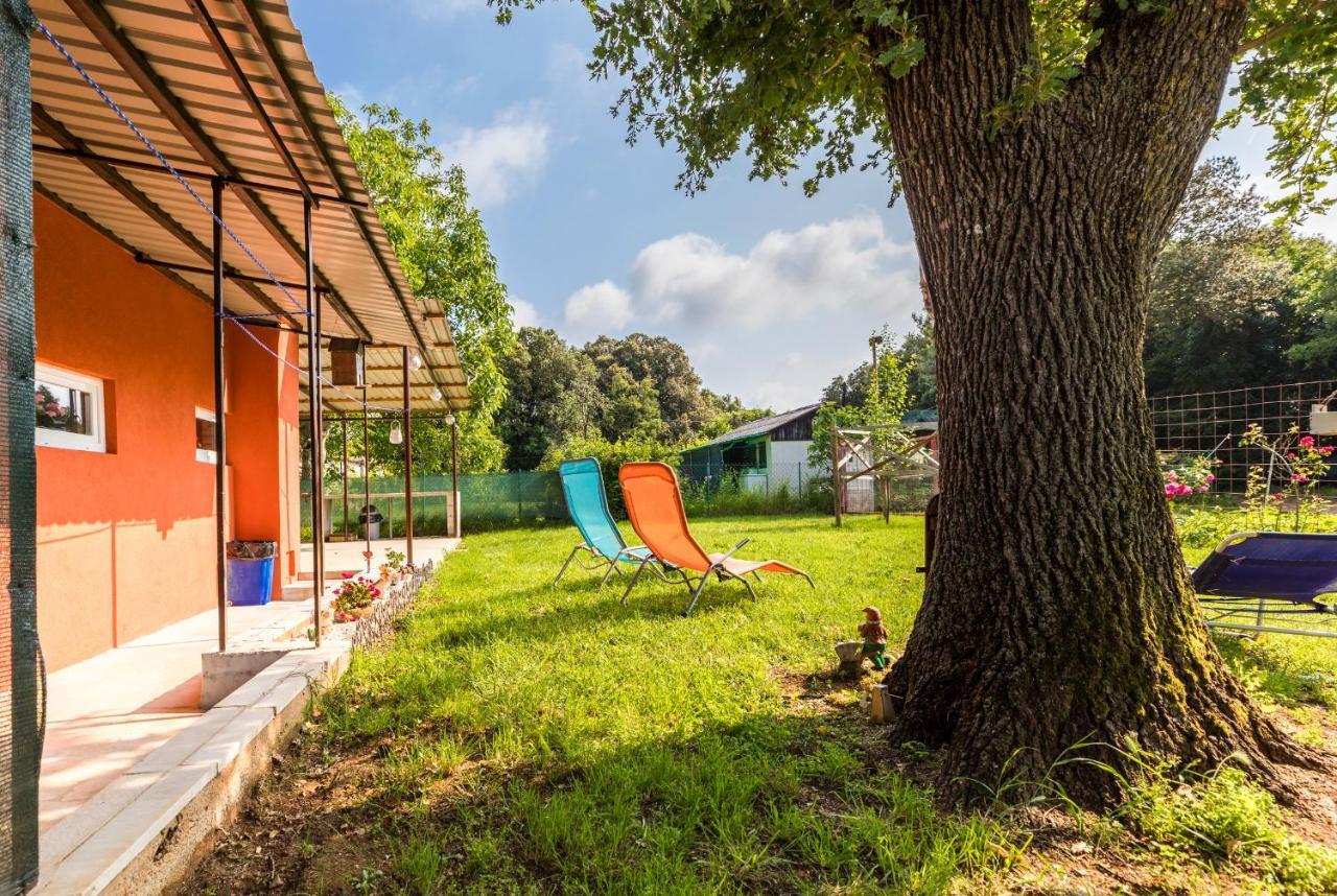 Vacation House "Andy" Pula Exterior foto